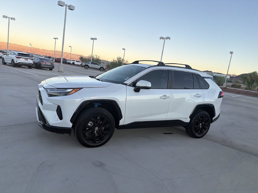 Certified 2024 Toyota RAV4 SE w/ Convenience Package AWD/4WD image 8