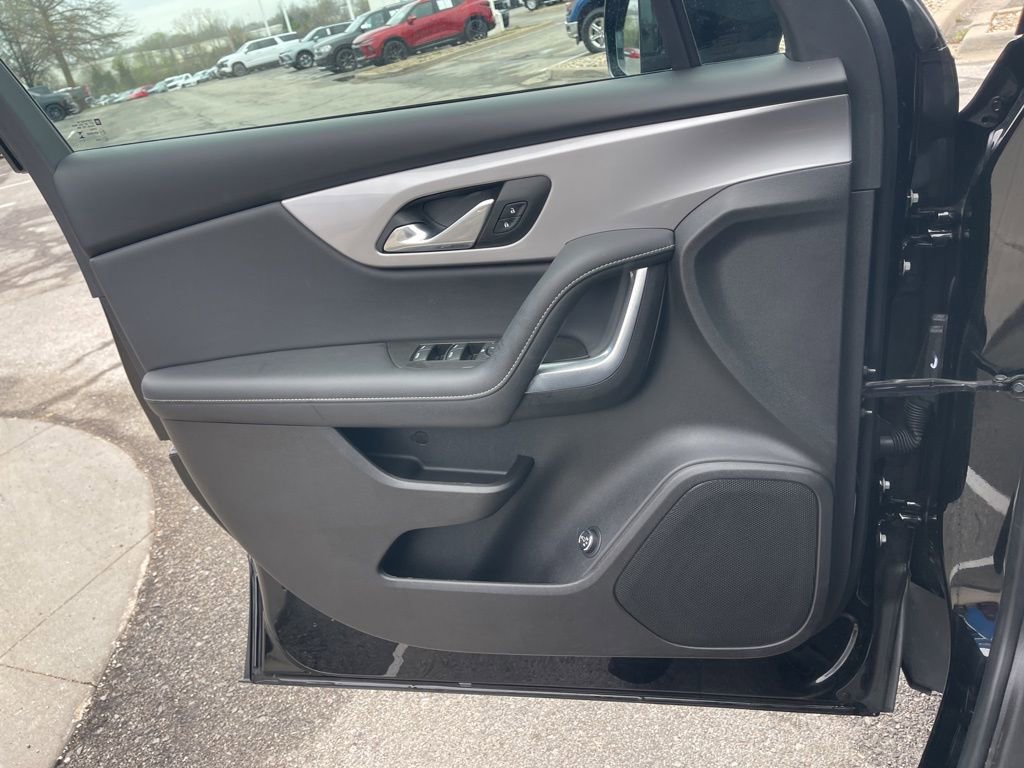 Certified 2024 Chevrolet Blazer LT w/ Convenience Package image 35