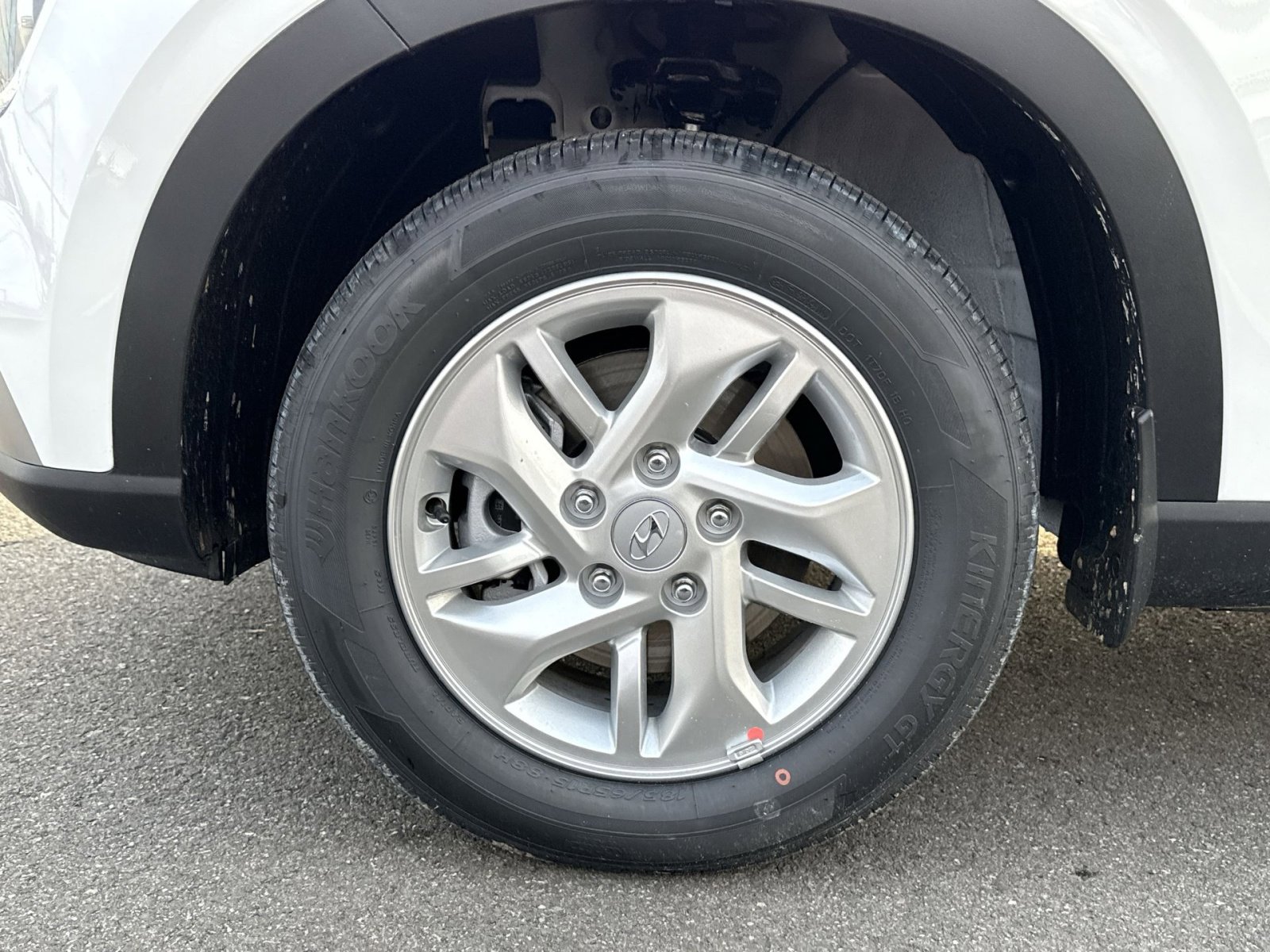 New 2026 Hyundai Venue SE image 12