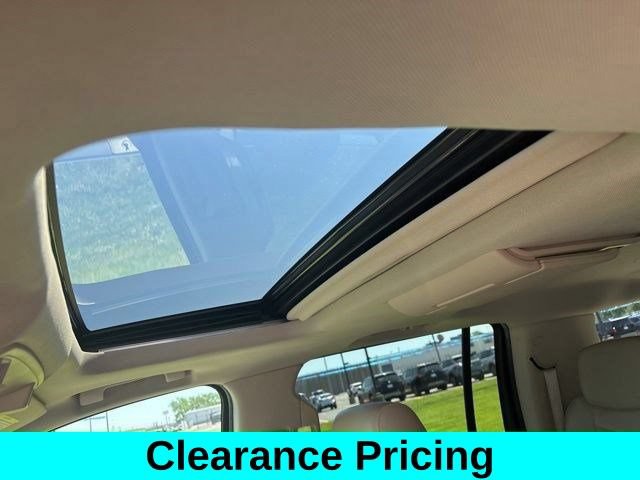 Used 2018 Cadillac Escalade ESV Luxury AWD/4WD image 27