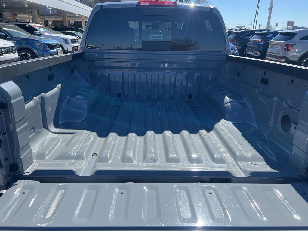 Certified 2024 Nissan Frontier PRO-4X w/ Technology Package image 11