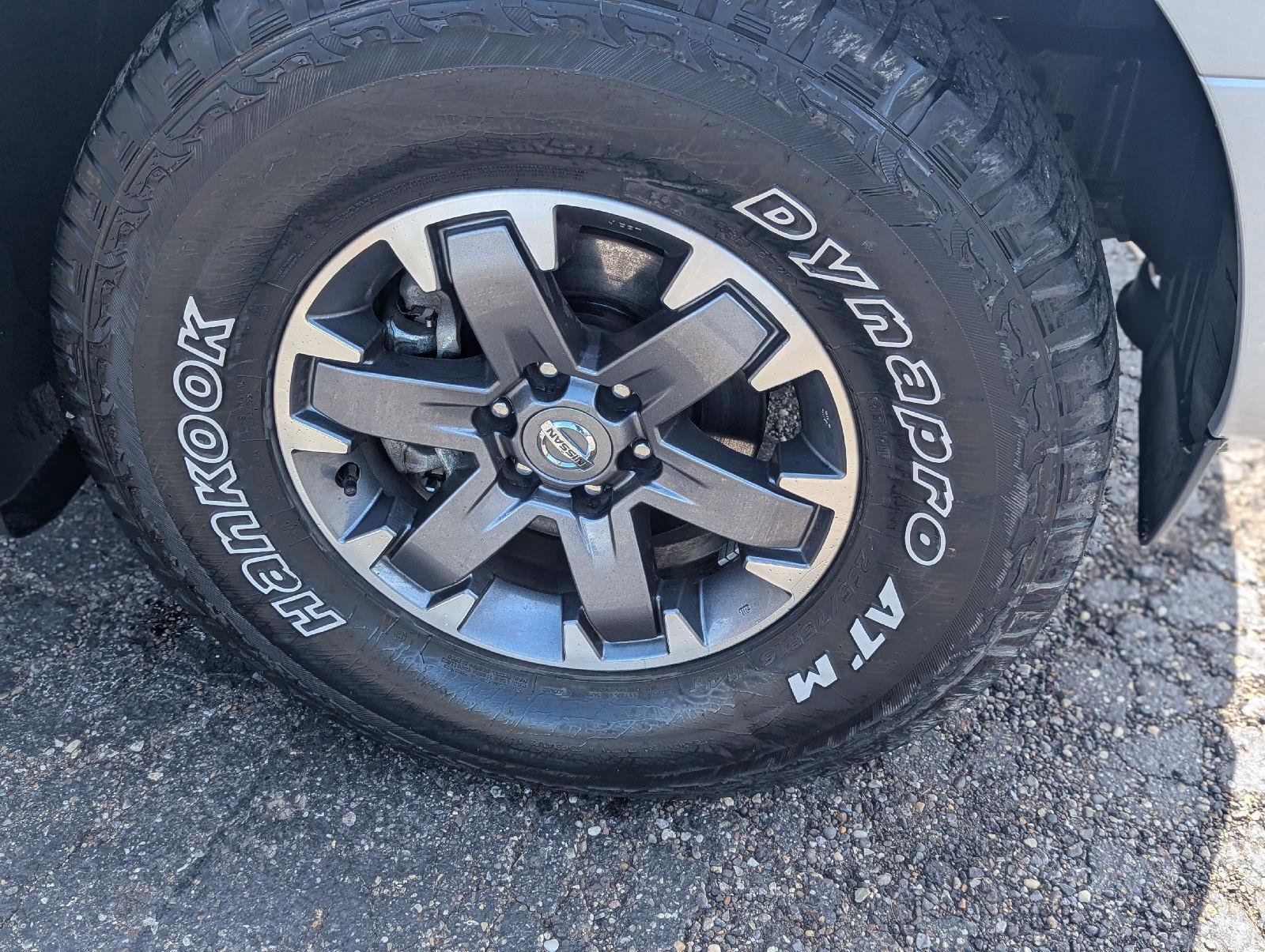 Used 2020 Nissan Frontier PRO-4X w/ Pro-4x Utility Package AWD/4WD image 38