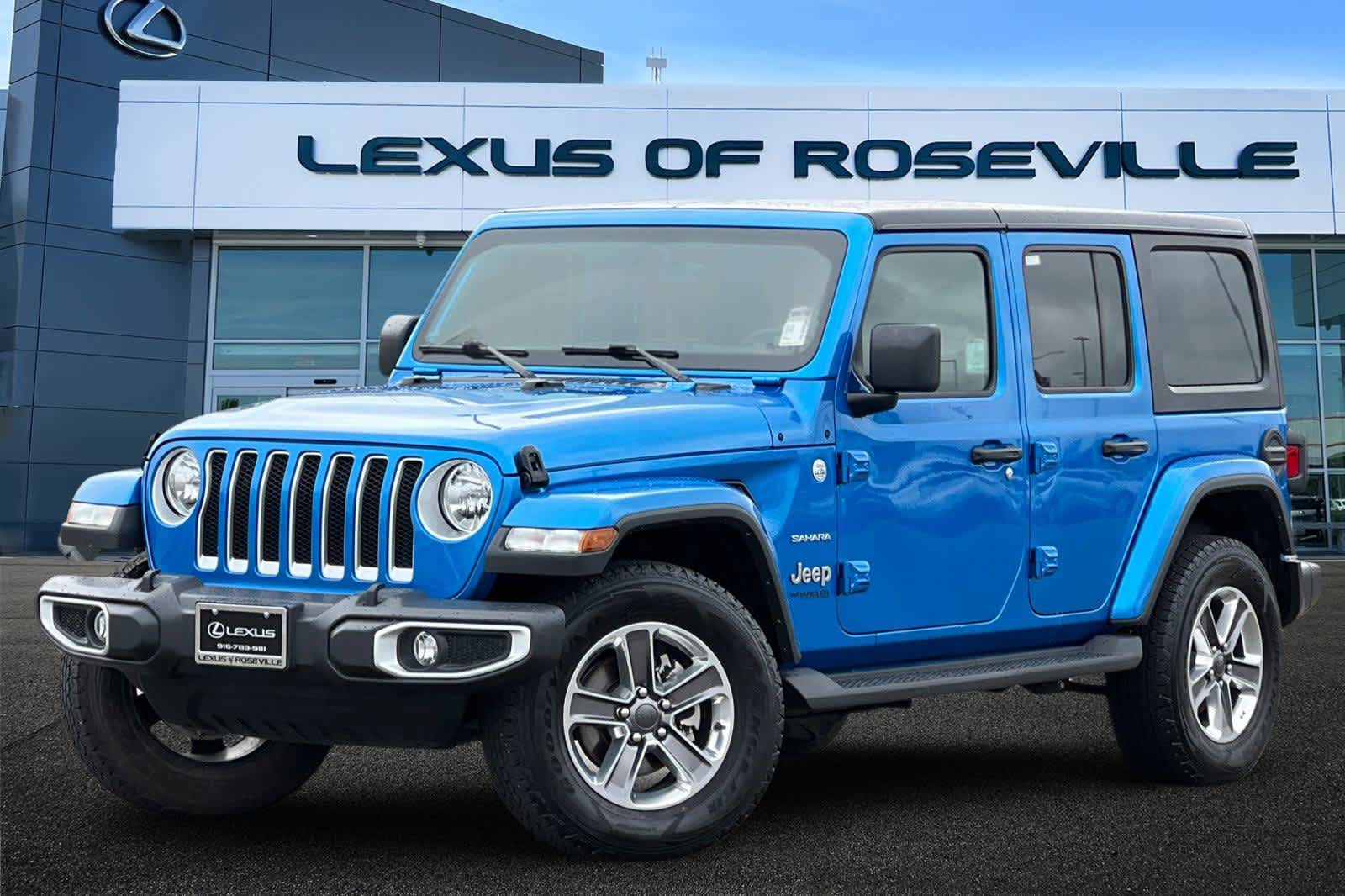 Used 2022 Jeep Wrangler Unlimited Sahara w/ Cold Weather Group AWD/4WD image 1