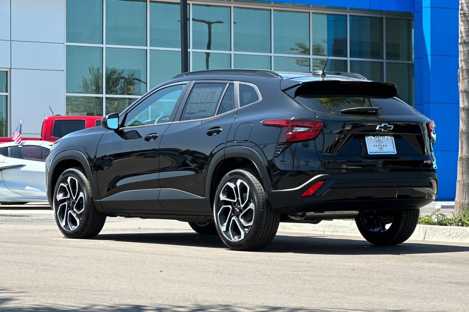 New 2026 Chevrolet Trax RS w/ Driver Confidence Package FWD image 6