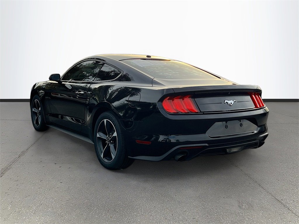 Used 2020 Ford Mustang Coupe image 5