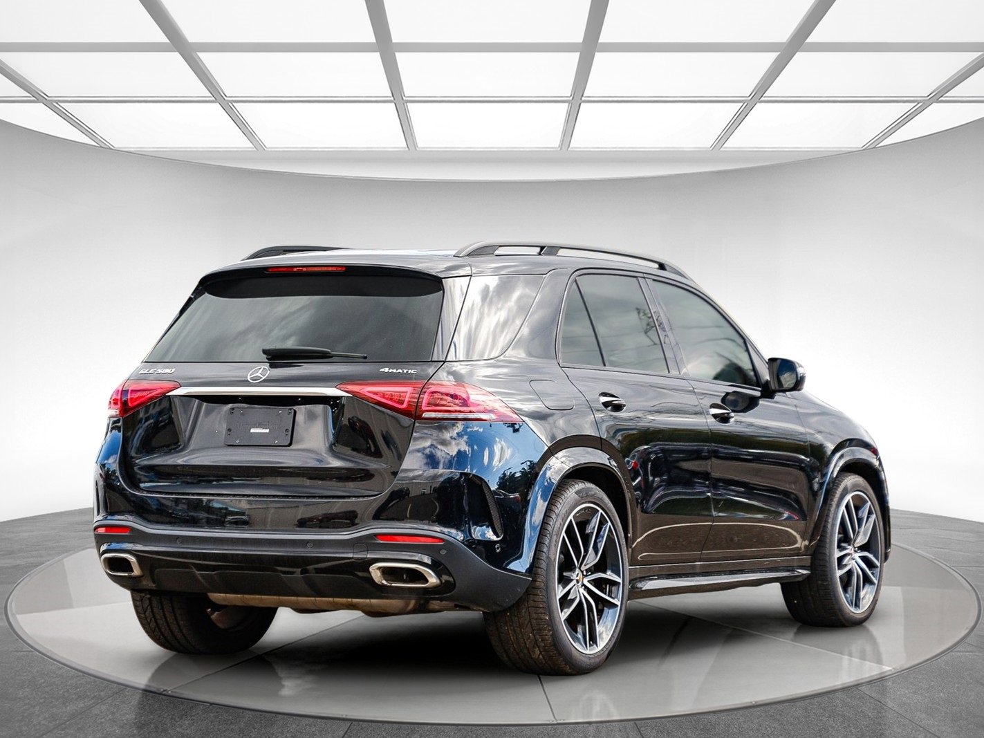 Certified 2021 Mercedes-Benz GLE 580 4MATIC image 4