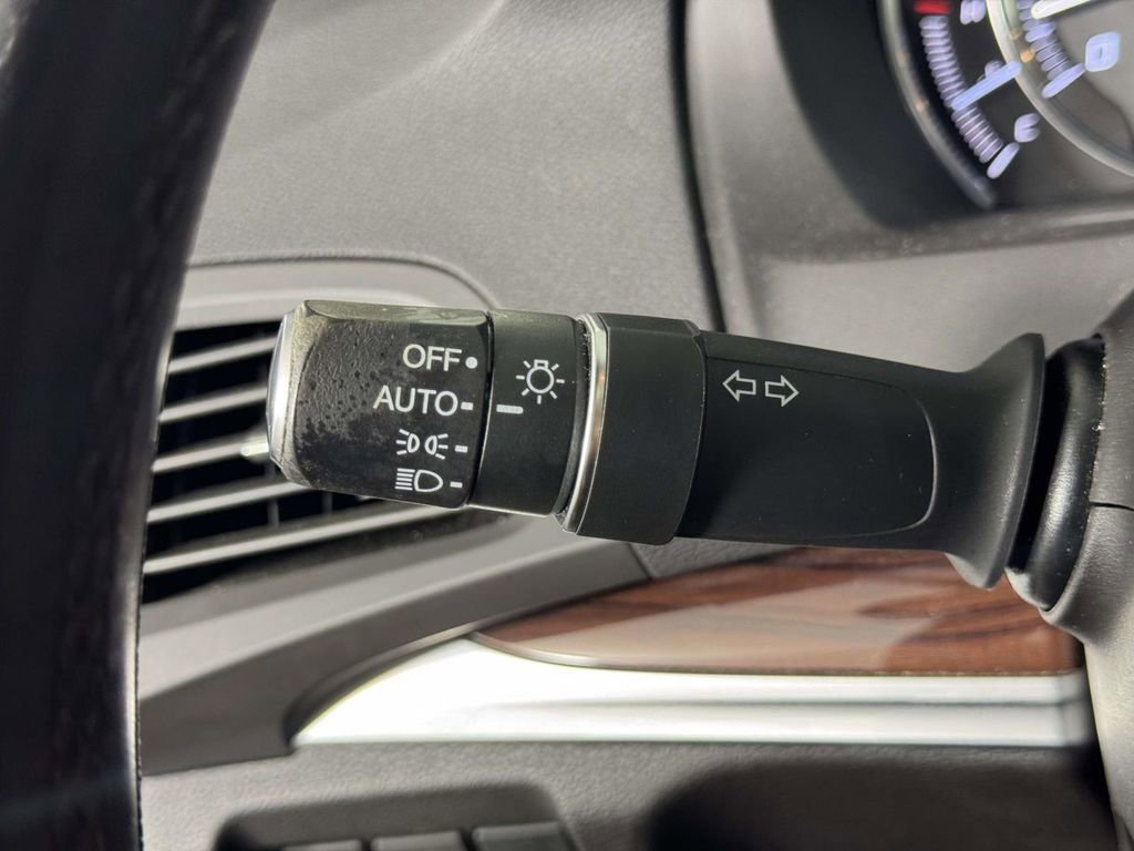 Used 2016 Acura MDX SH-AWD w/ Technology Package image 21