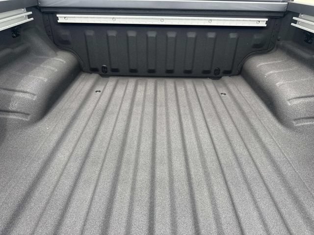 New 2026 Nissan Frontier SV RWD image 10