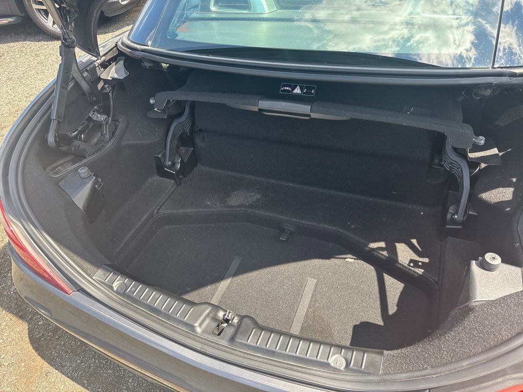 Used 2016 Mercedes-Benz SLK 300 image 48