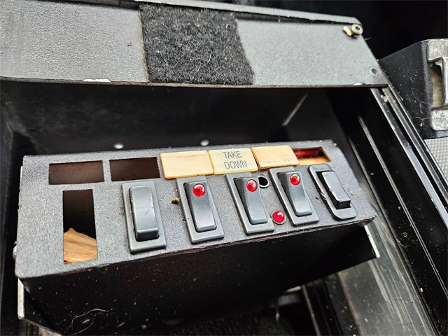 Used 2009 Ford Crown Victoria Police Interceptor image 23