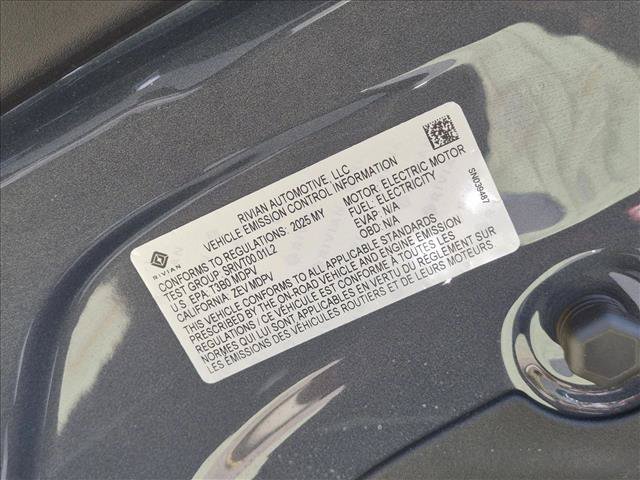 Used 2025 Rivian R1T Adventure AWD/4WD image 26