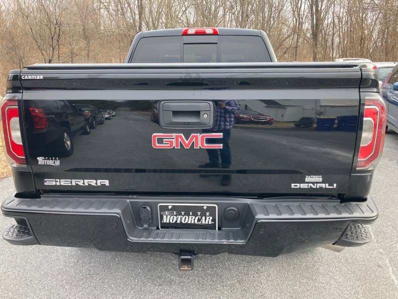 Used 2018 GMC Sierra 1500 Denali AWD/4WD image 5
