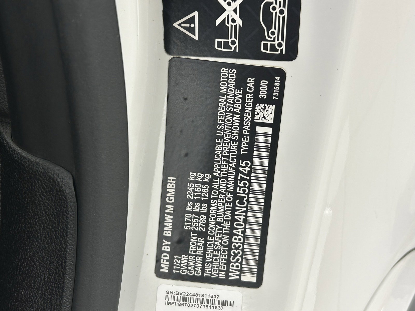 Used 2022 BMW M4 xDrive Competition w/ M Carbon Exterior Package image 33