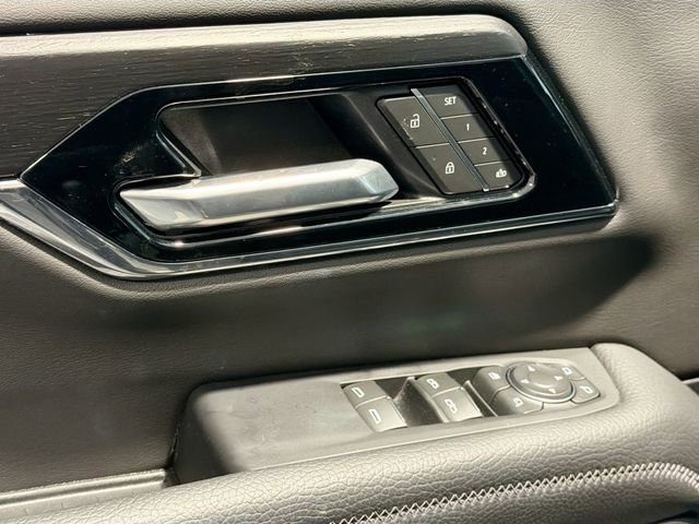 Certified 2025 GMC Yukon XL Denali image 17