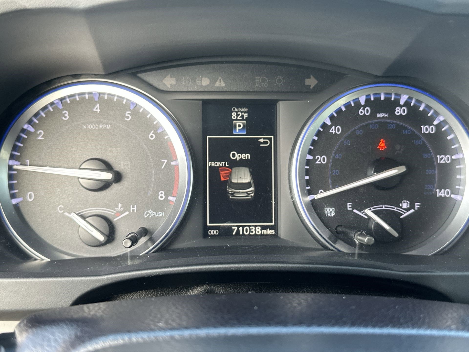 Used 2016 Toyota Highlander XLE image 10