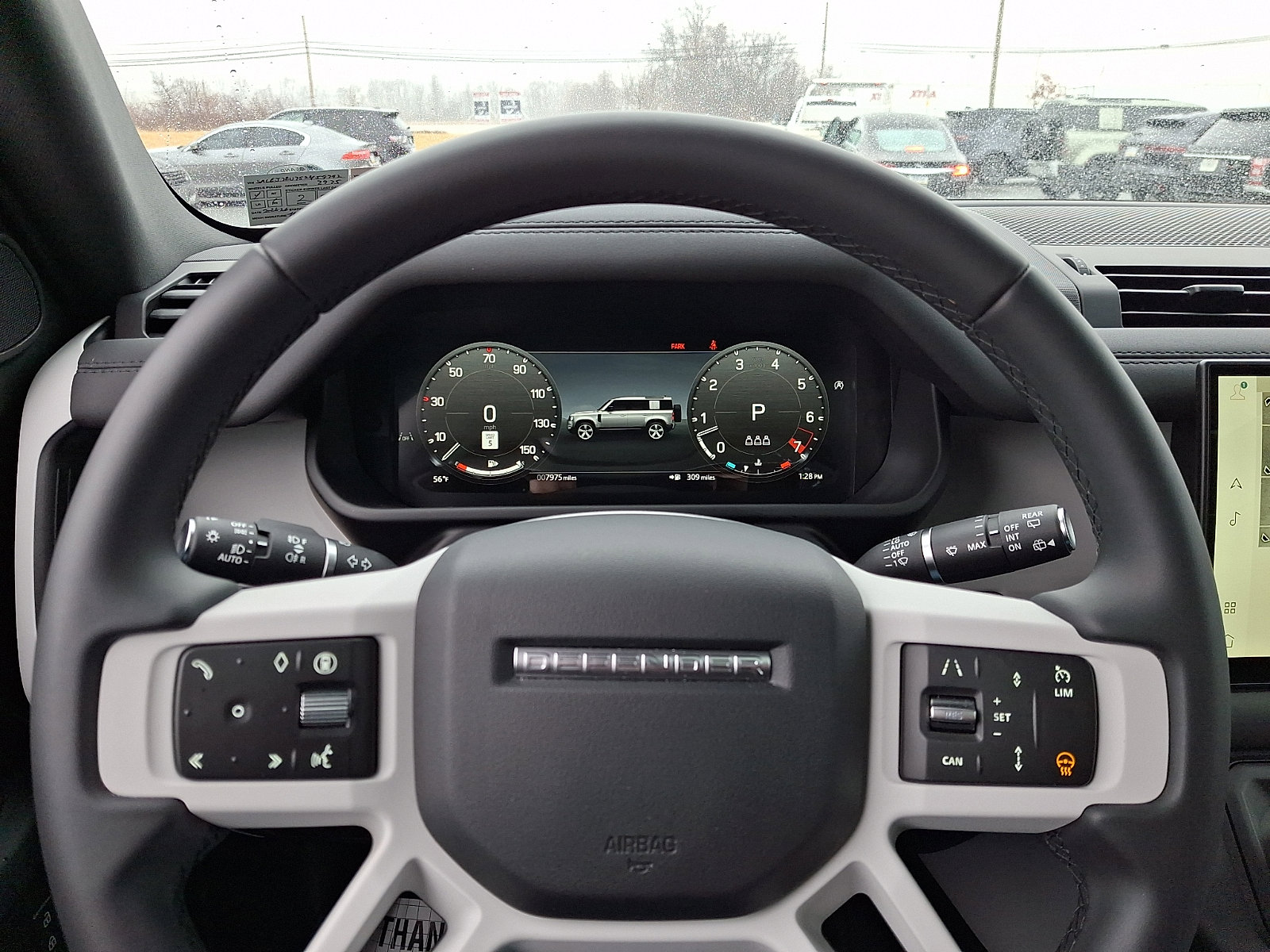 Used 2025 Land Rover Defender 110 S image 19