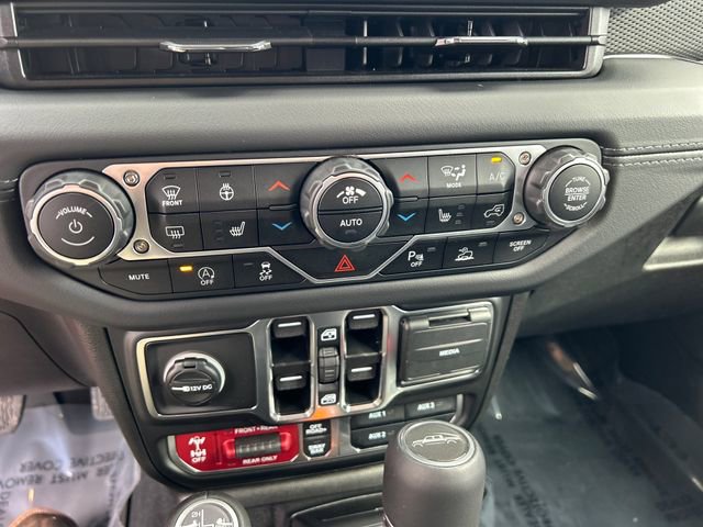Used 2025 Jeep Gladiator Rubicon image 27
