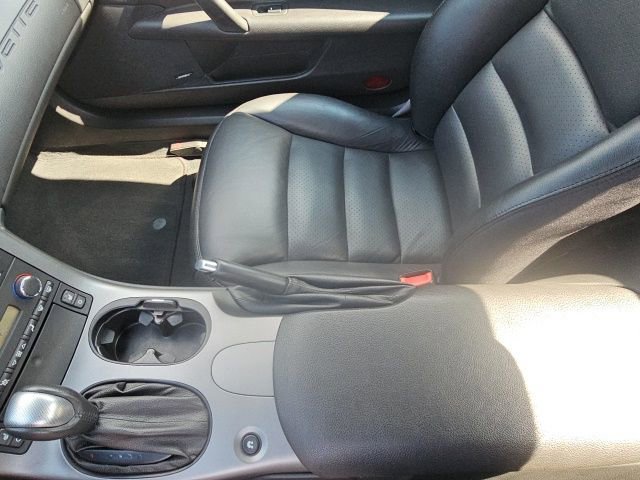 Used 2006 Chevrolet Corvette Convertible w/ Preferred Equipment Group image 41