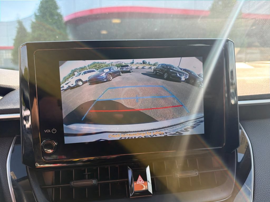 Used 2024 Toyota Corolla LE FWD image 20