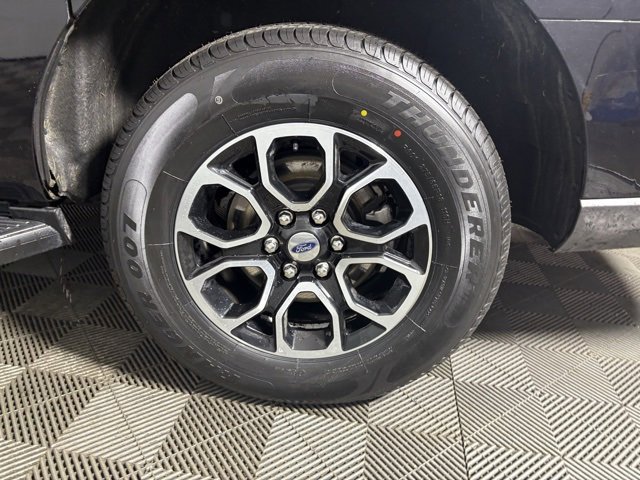 Used 2024 Ford Expedition Max XLT image 28