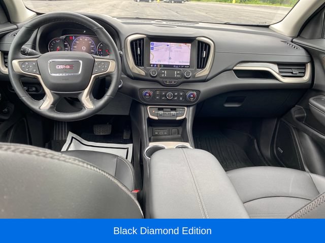 Certified 2024 GMC Terrain Denali w/ Black Diamond Edition AWD/4WD image 5