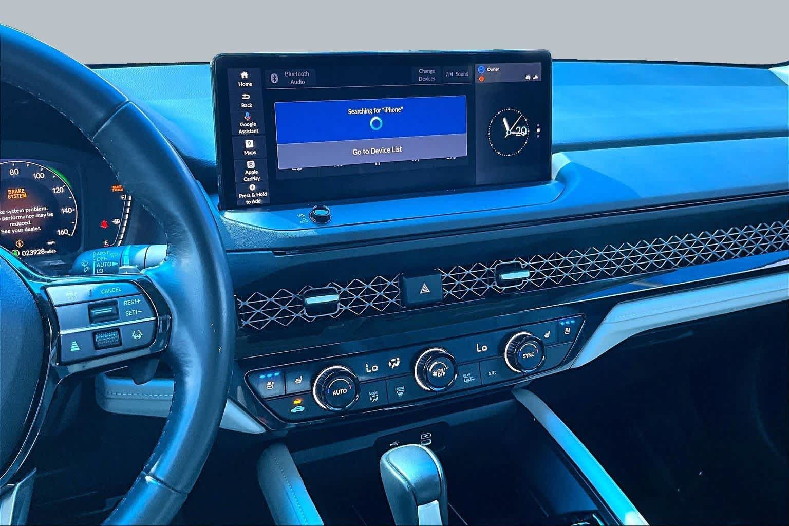 Used 2023 Honda Accord Touring image 7