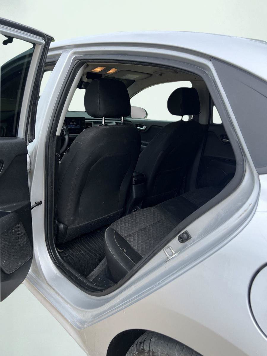 Used 2018 Kia Rio S FWD image 16