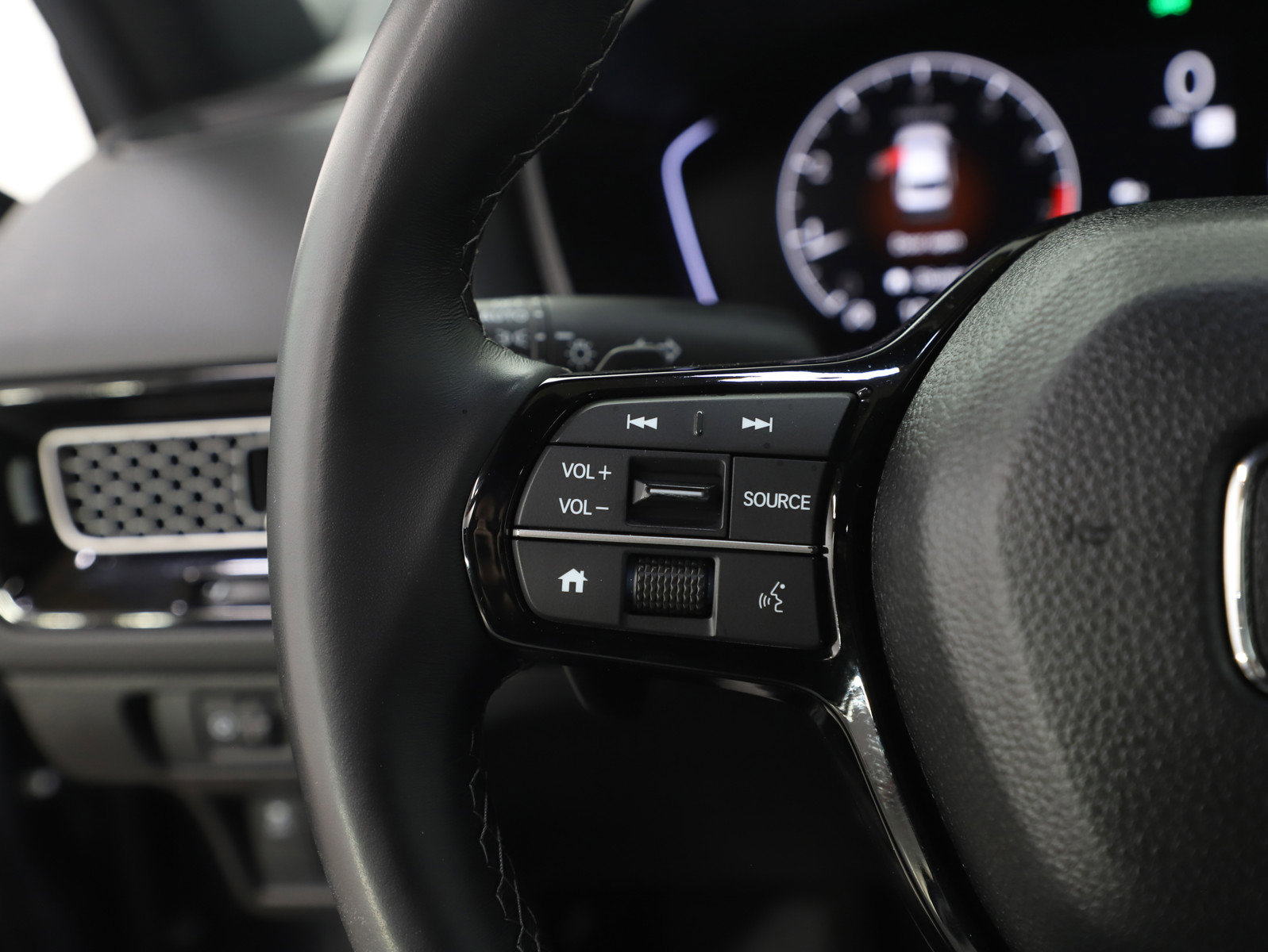 Used 2025 Honda Civic Sport image 13