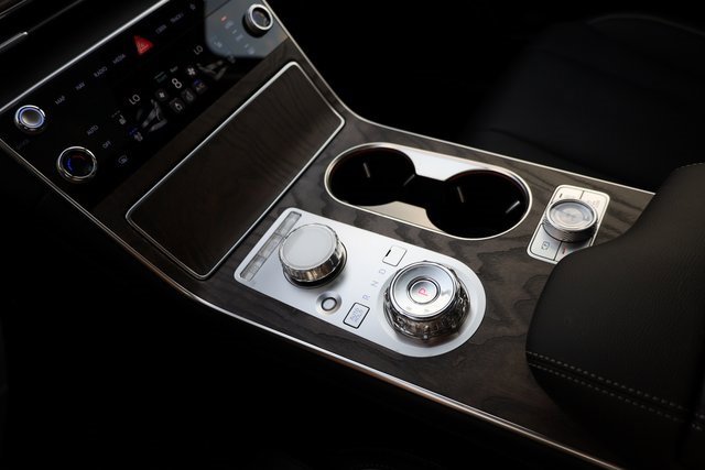 New 2025 Genesis GV80 2.5T Prestige image 17