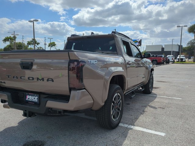 Certified 2026 Toyota Tacoma TRD Sport AWD/4WD image 5
