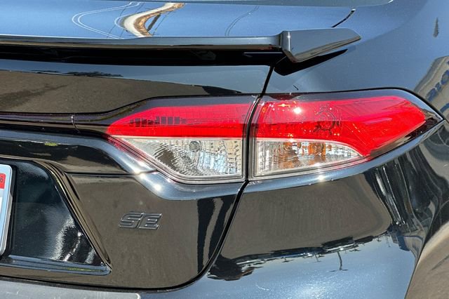 Used 2025 Toyota Corolla SE image 28