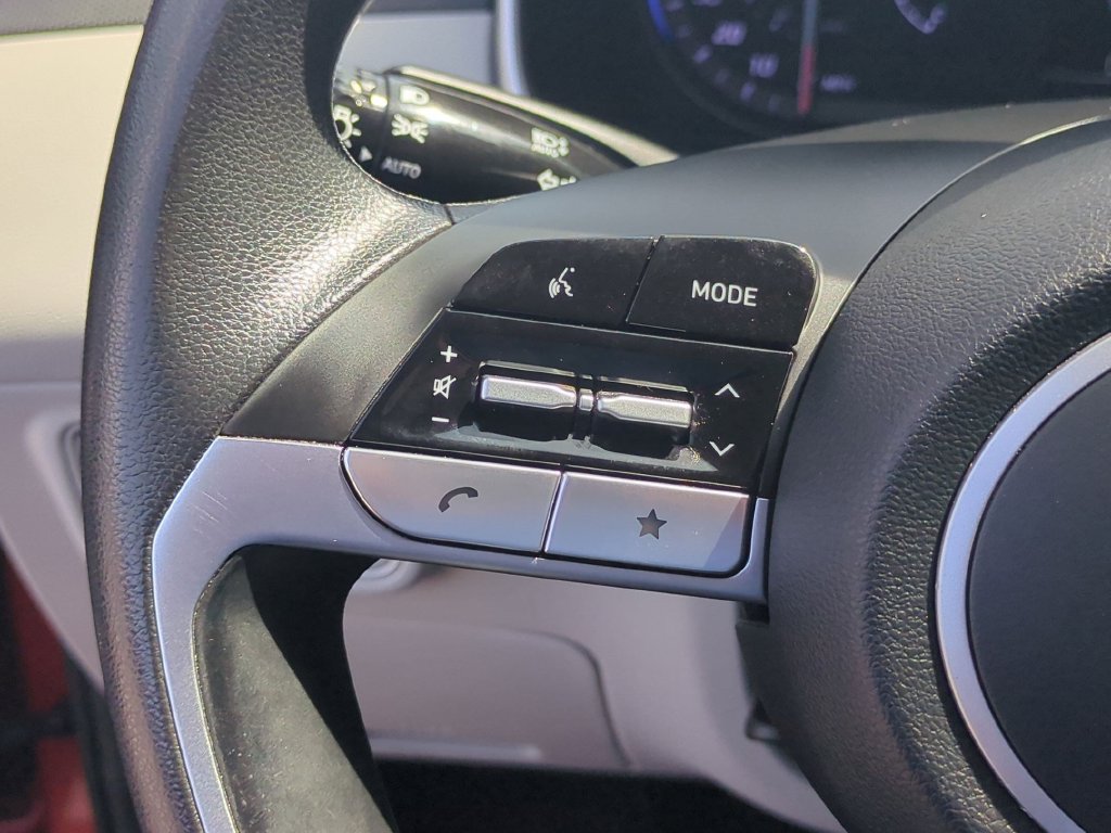 Used 2023 Hyundai Tucson SE AWD/4WD image 17