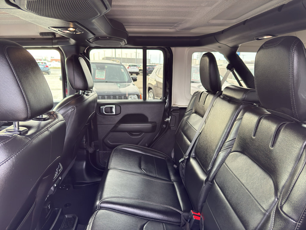 Used 2021 Jeep Wrangler Unlimited Sahara w/ Cold Weather Group image 34