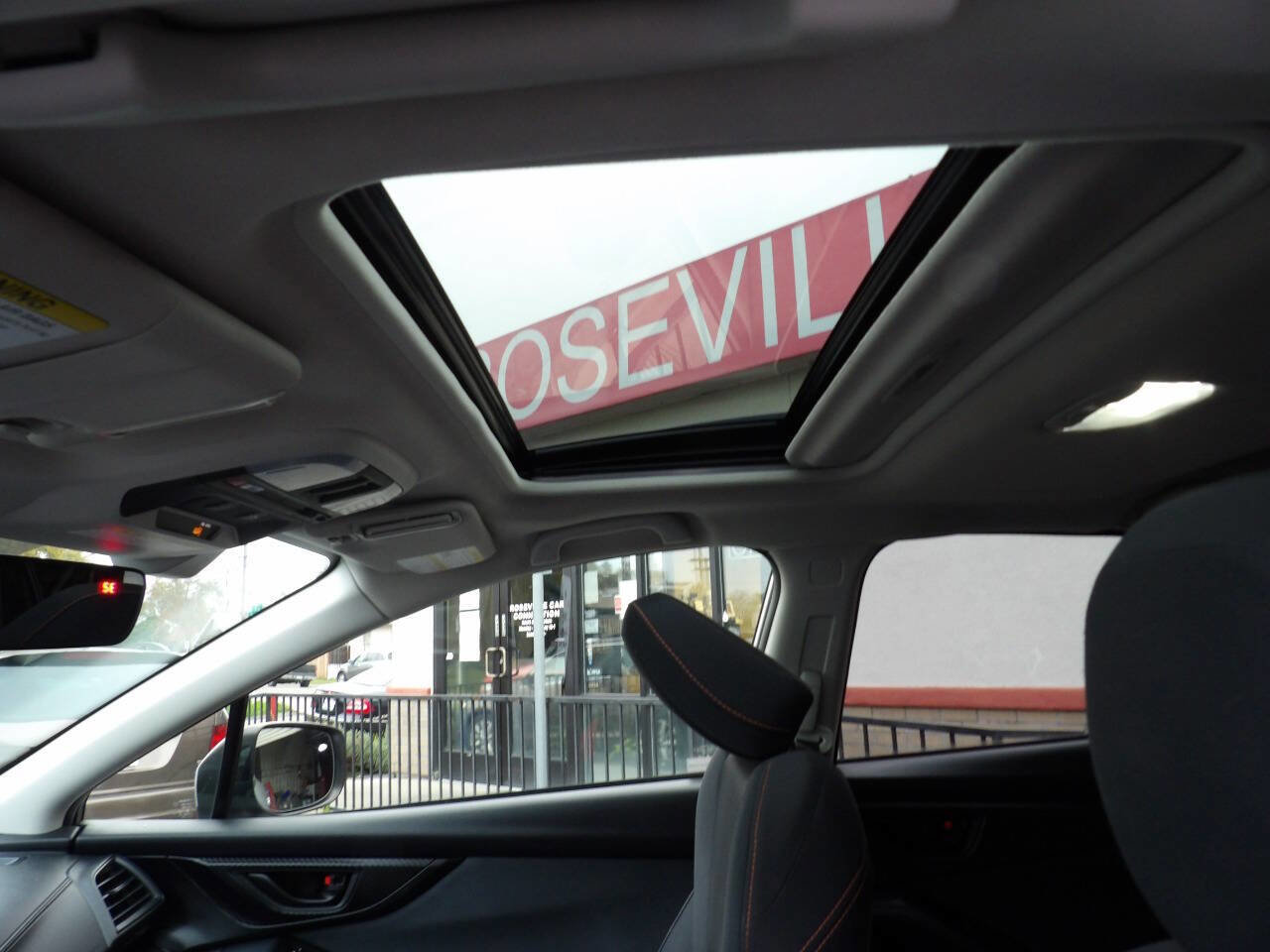 Used 2018 Subaru Crosstrek 2.0i Premium image 10