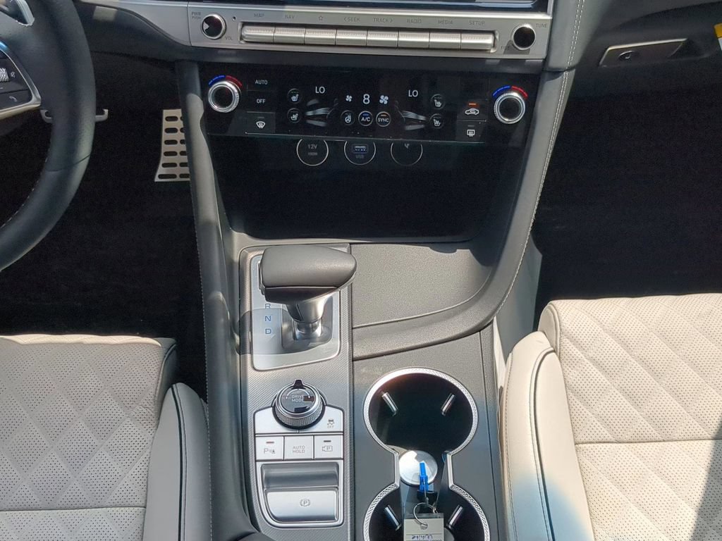 New 2025 Genesis G70 3.3T Advanced w/ Sport Prestige Package RWD image 13