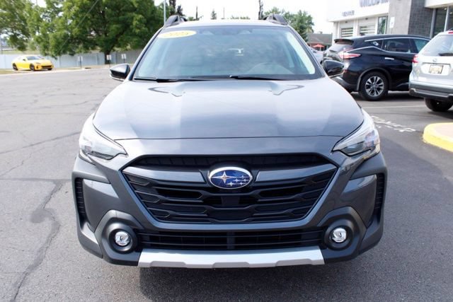Certified 2025 Subaru Outback Limited AWD/4WD image 12