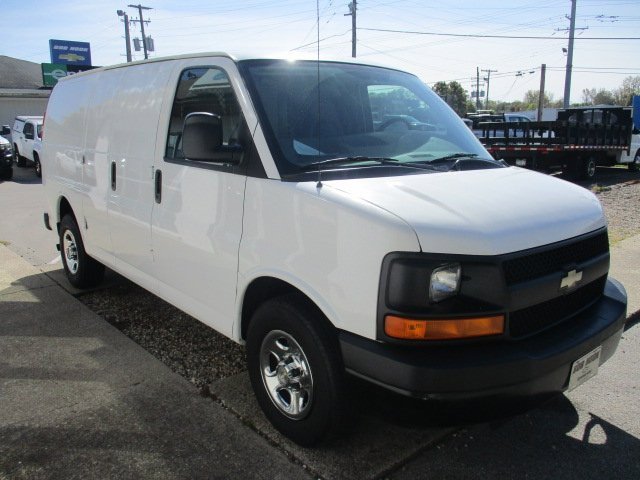 Used 2006 Chevrolet Express 1500 image 3