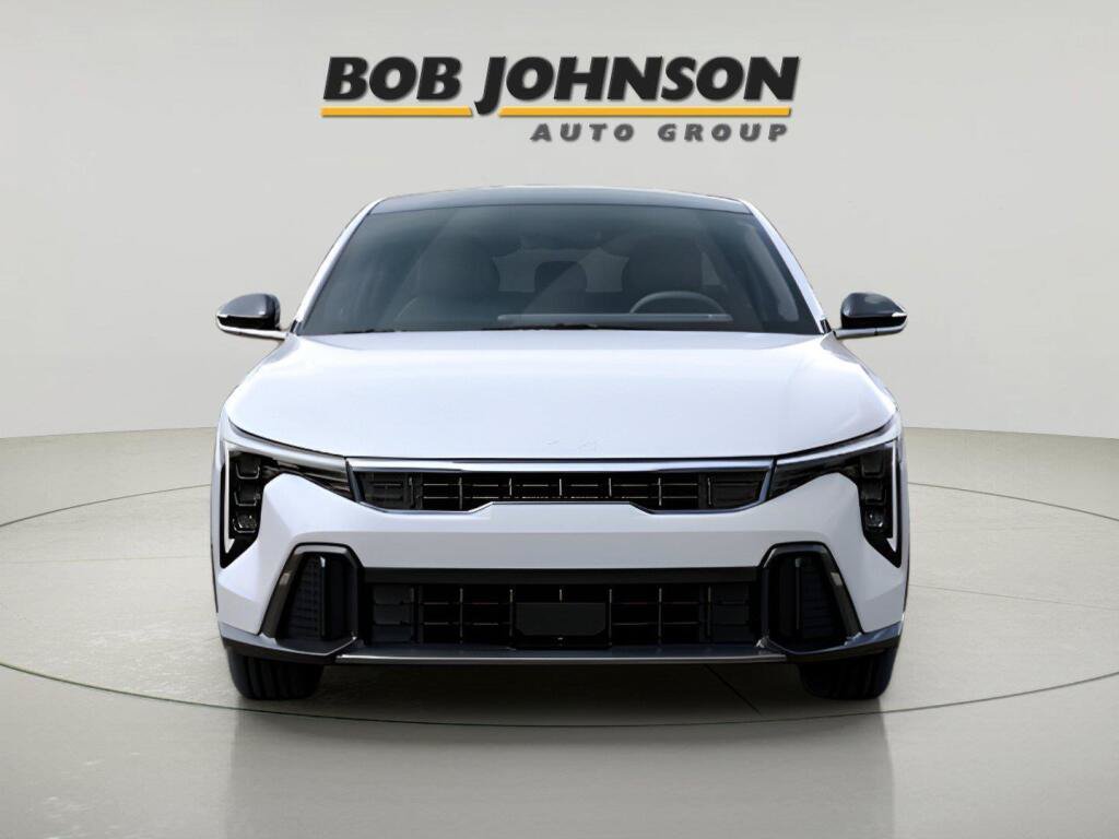 New 2026 Kia K4 GT-Line FWD image 2