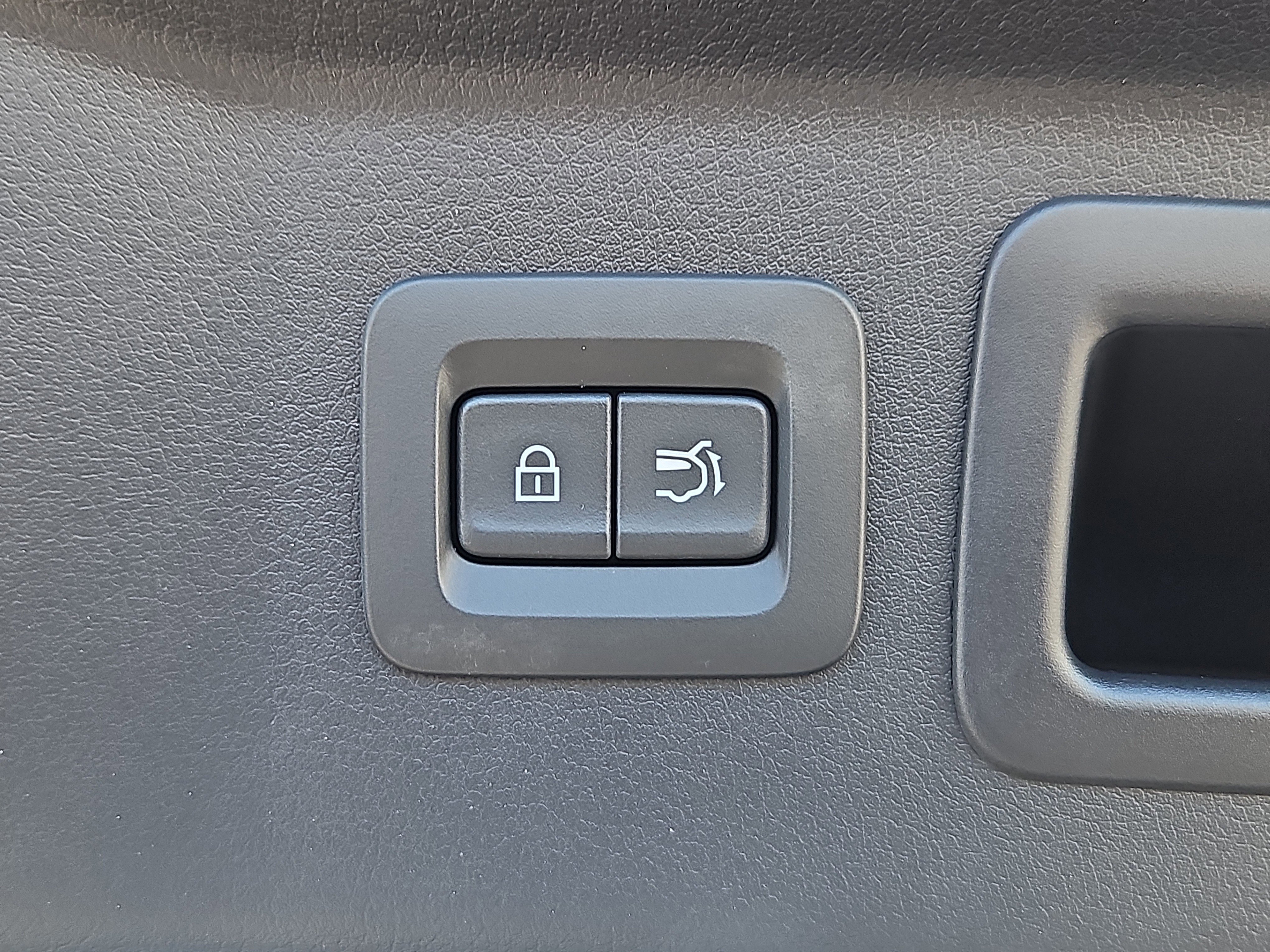 Used 2026 MAZDA CX-90 3.3 Turbo S w/ Premium Plus image 14