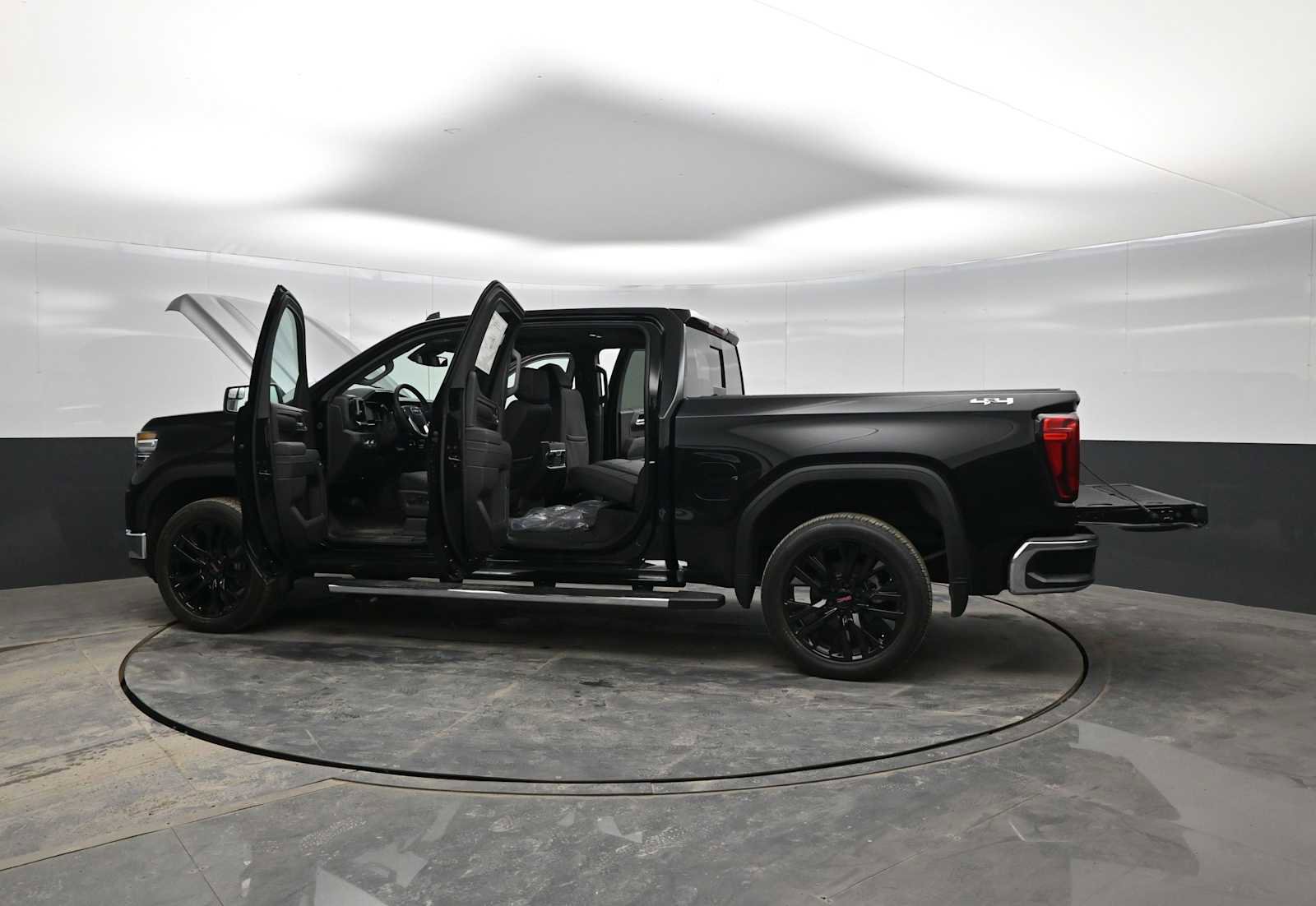 New 2026 GMC Sierra 1500 SLT w/ SLT Premium Package image 42