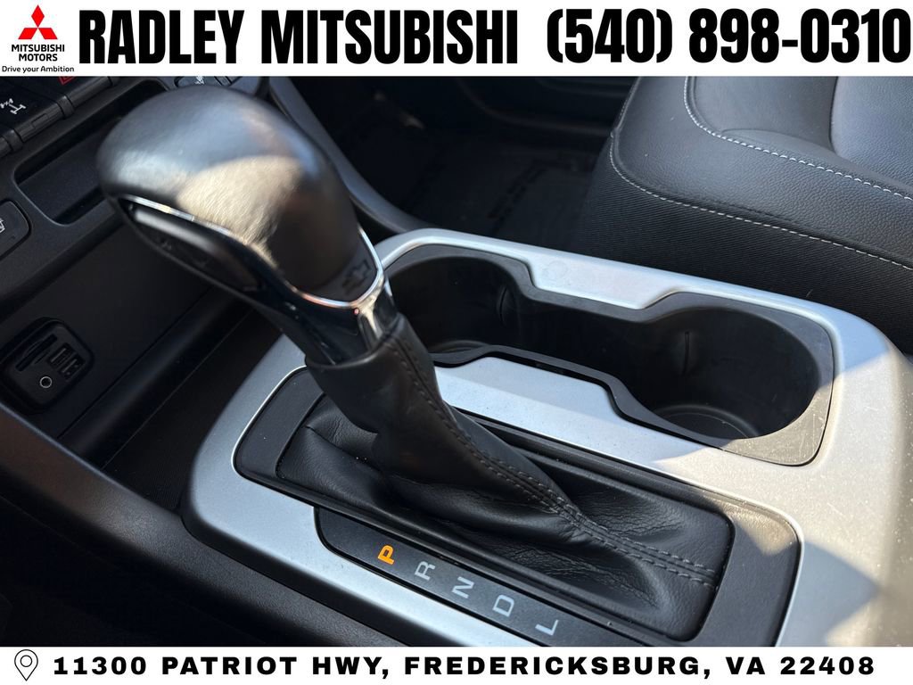 Used 2023 Chevrolet Colorado Z71 w/ Z71 Convenience Package 2 image 11