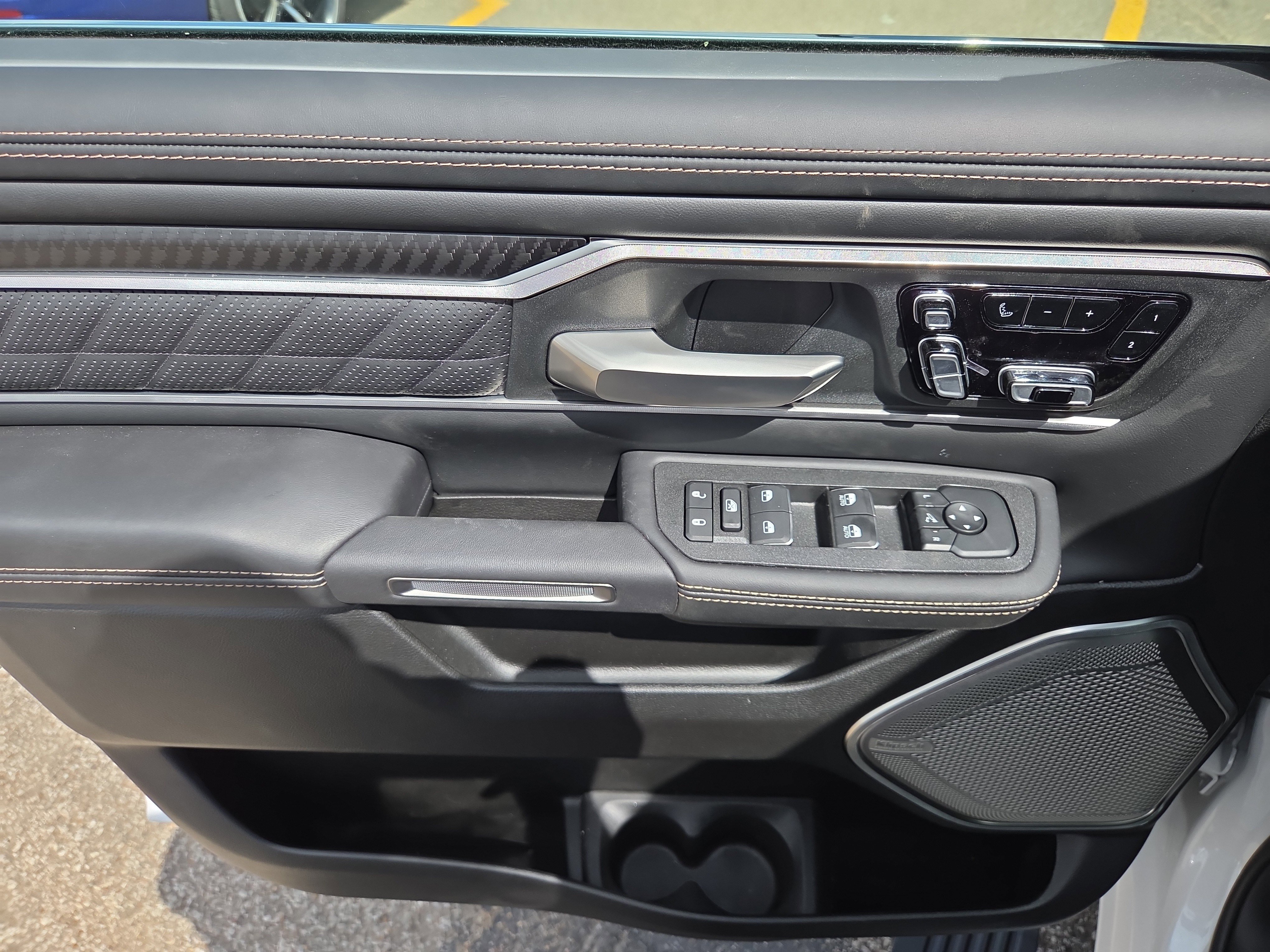 New 2026 RAM 1500 Tungsten w/ Trailer Tow Group AWD/4WD image 9