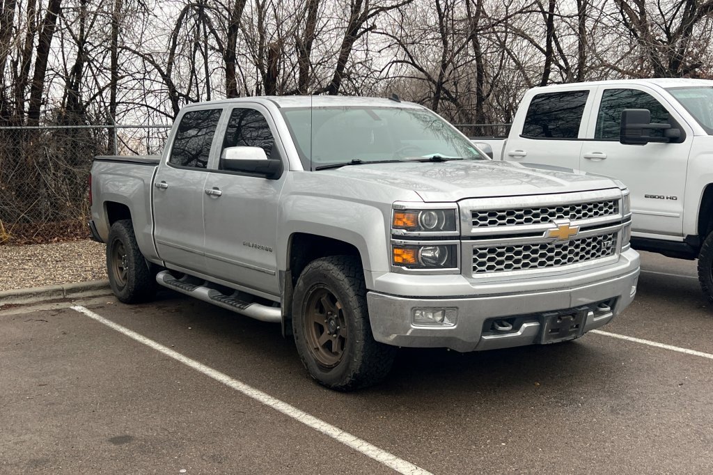 Used 2014 Chevrolet Silverado 1500 LTZ image 2