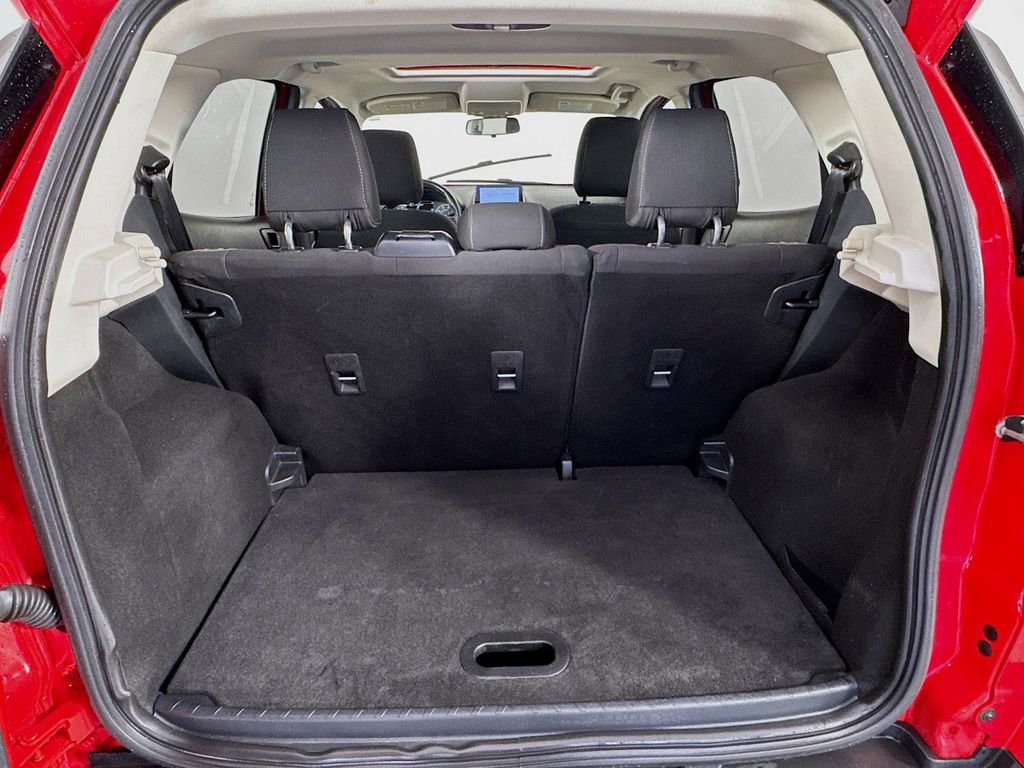 Used 2020 Ford EcoSport SE w/ SE Convenience Package AWD/4WD image 32