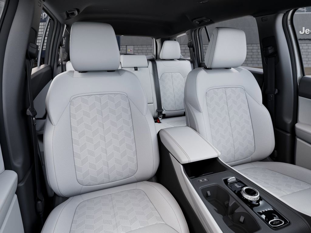 New 2026 Jeep Cherokee Overland image 16