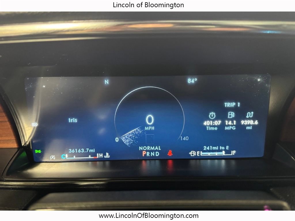 Certified 2023 Lincoln Navigator Reserve AWD/4WD image 19