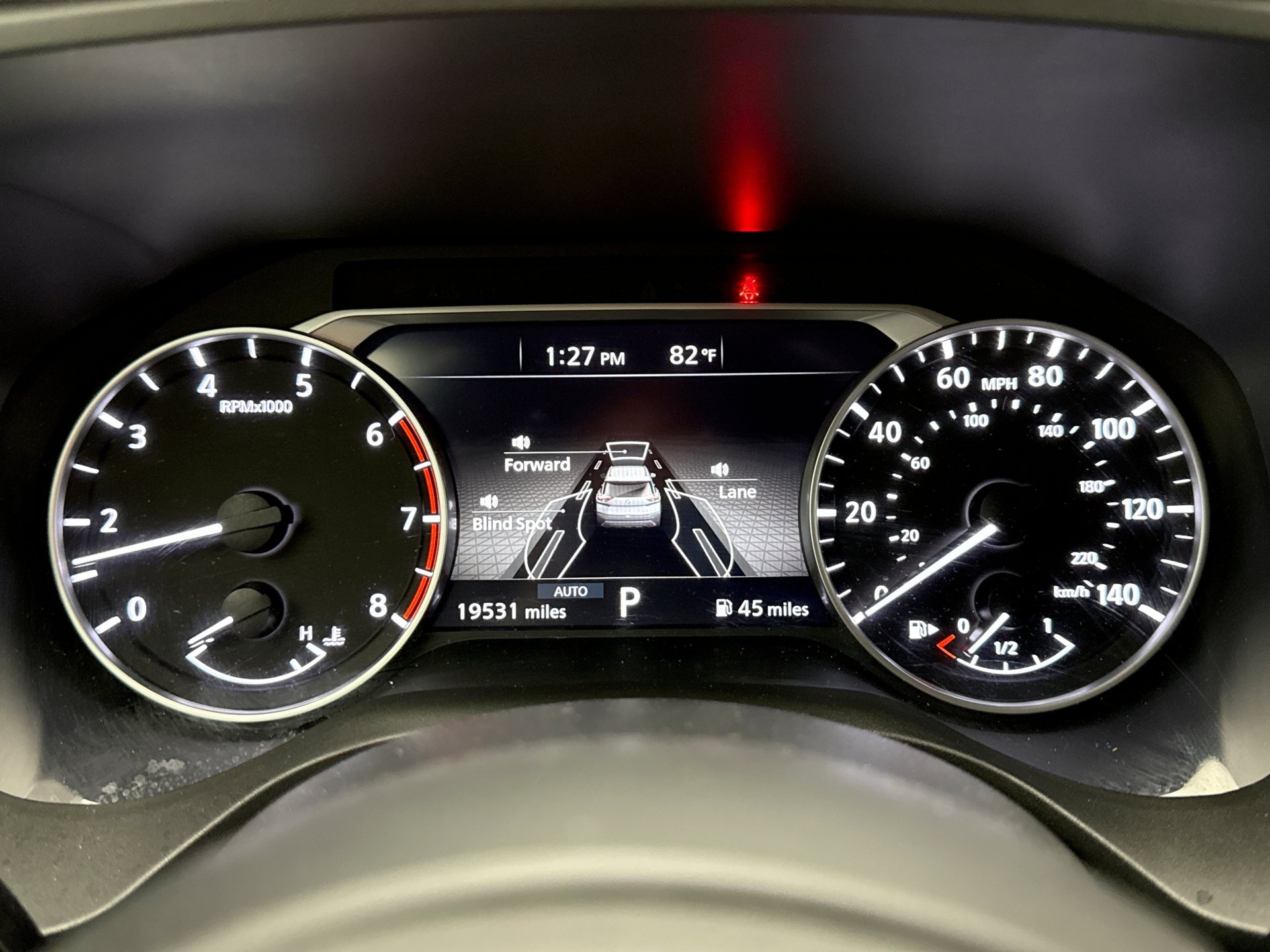 Used 2023 Nissan Rogue S AWD/4WD image 13