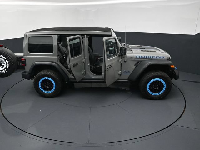 Used 2023 Jeep Wrangler Unlimited Rubicon 4xe w/ Cold Weather Group AWD/4WD image 30