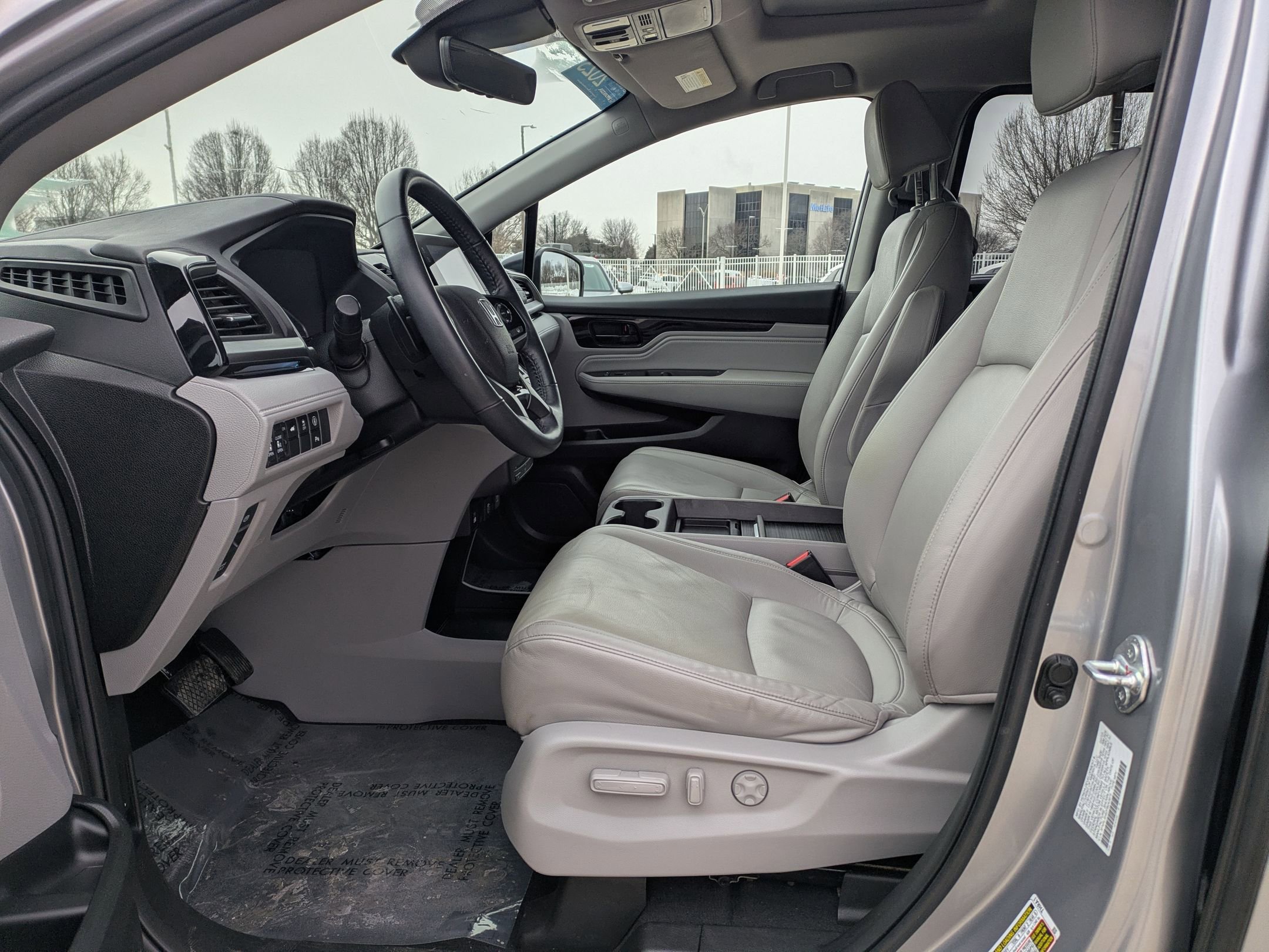 Certified 2023 Honda Odyssey Touring image 13