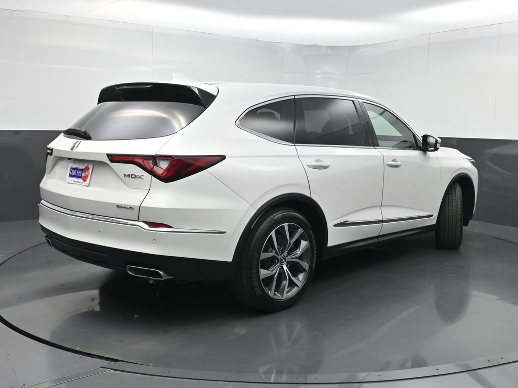 Used 2023 Acura MDX w/ Technology Package AWD/4WD image 29